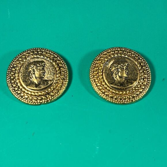 Set of 2 Vintage Roma Caesar Shoe‎ clips Metal Roman Gold Pat. Pending - Picture 2 of 4